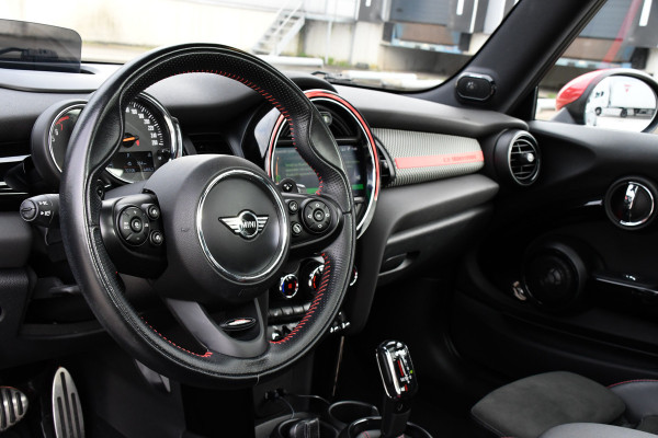 MINI Mini 2.0 Cooper S GT Limited Edition JCW Full Options, Adaptieve Cruise, PANO, H/K, HUD, Clima, Carplay, Stoelverwarming, LED, Uniek!