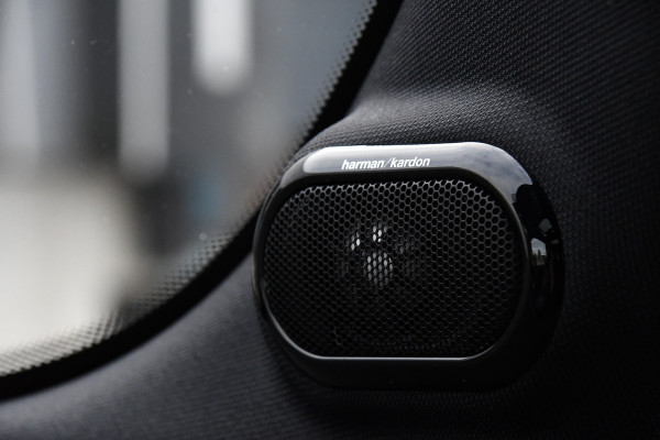 MINI Mini 2.0 Cooper S GT Limited Edition JCW Full Options, Adaptieve Cruise, PANO, H/K, HUD, Clima, Carplay, Stoelverwarming, LED, Uniek!