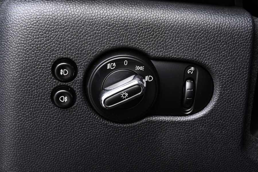 MINI Mini 2.0 Cooper S GT Limited Edition JCW Full Options, Adaptieve Cruise, PANO, H/K, HUD, Clima, Carplay, Stoelverwarming, LED, Uniek!