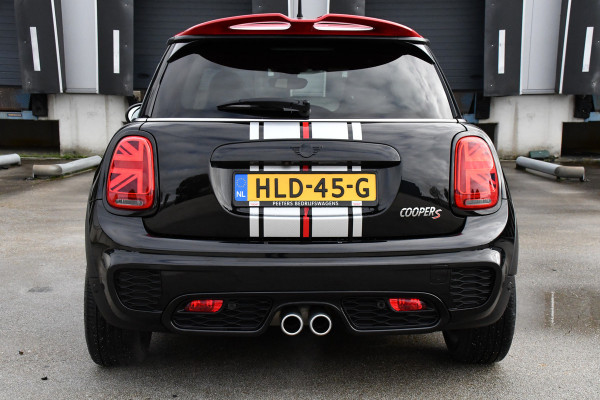 MINI Mini 2.0 Cooper S GT Limited Edition JCW Full Options, Adaptieve Cruise, PANO, H/K, HUD, Clima, Carplay, Stoelverwarming, LED, Uniek!
