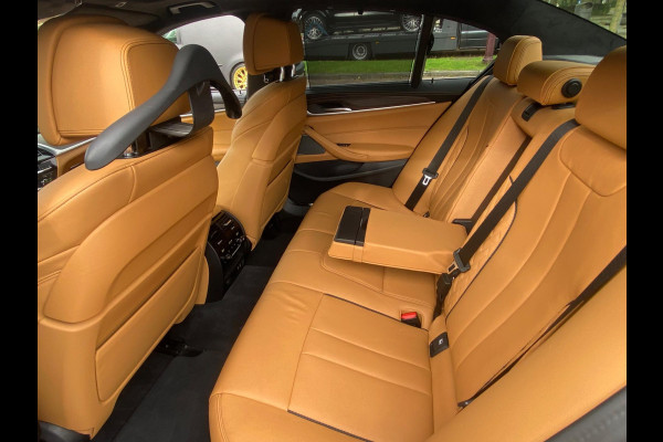 BMW 5 Serie 545E INDIVIDUAL/HEADUP/SOFTCLOSE/BTW/LASER BMW 5 Serie 545E INDIVIDUAL/HEADUP/SOFTCLOSE/BTW/LASER