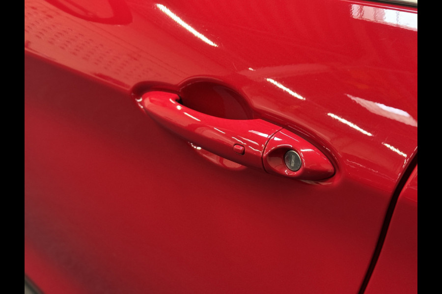 Alfa Romeo Stelvio 2.0 T 280PK AWD First Edition | Panorama | 1e Eig. | BTW