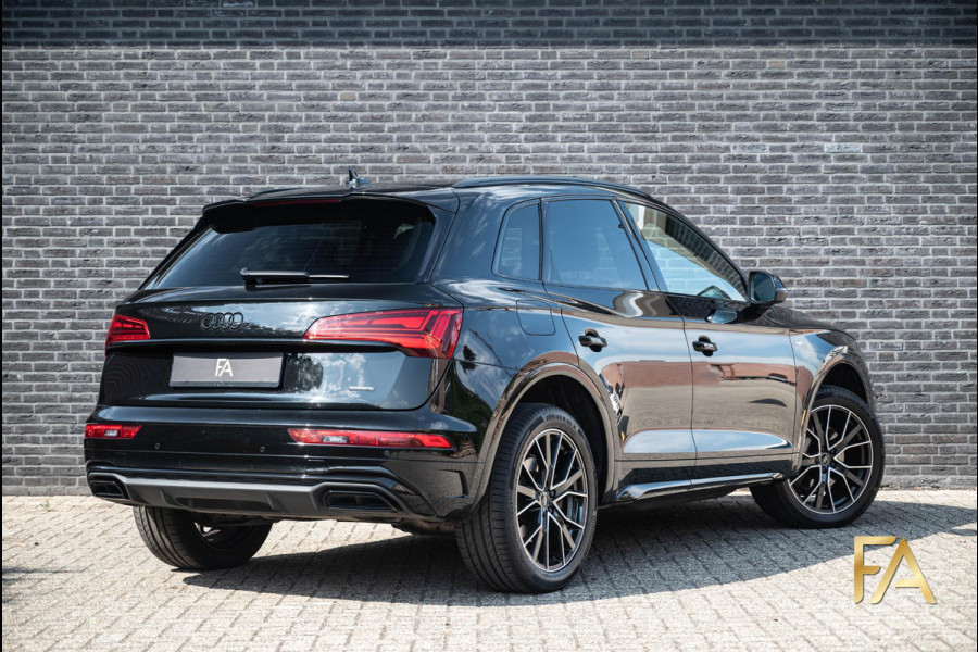 Audi Q5 50 TFSI e S Line 20Inch|LED|Trekhaak|Alcantara