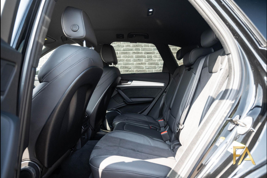 Audi Q5 50 TFSI e S Line 20Inch|LED|Trekhaak|Alcantara
