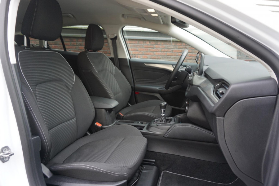 Ford FOCUS Wagon 1.0 EcoB. 125PK Hybrid Titanium X Business/Camera/ Digitaal Dashboard