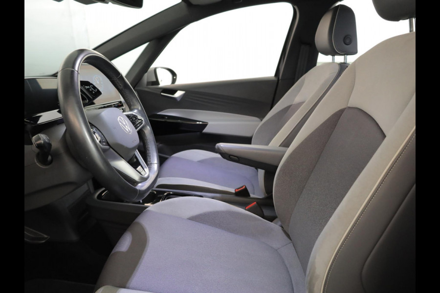 Volkswagen ID.3 First Plus 58 kWh 204pk|19'LM-velgen| Matrix LED| verwarmde voorstoelen| SOH 88%