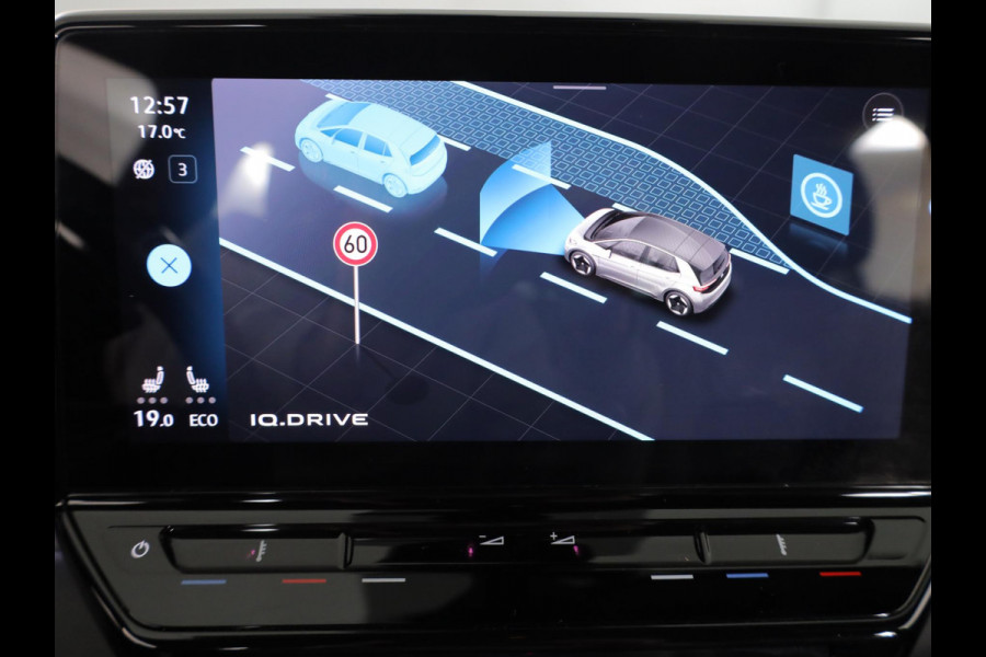 Volkswagen ID.3 First Plus 58 kWh 204pk|19'LM-velgen| Matrix LED| verwarmde voorstoelen| SOH 88%