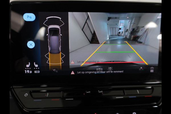 Volkswagen ID.3 First Plus 58 kWh 204pk|19'LM-velgen| Matrix LED| verwarmde voorstoelen| SOH 88%