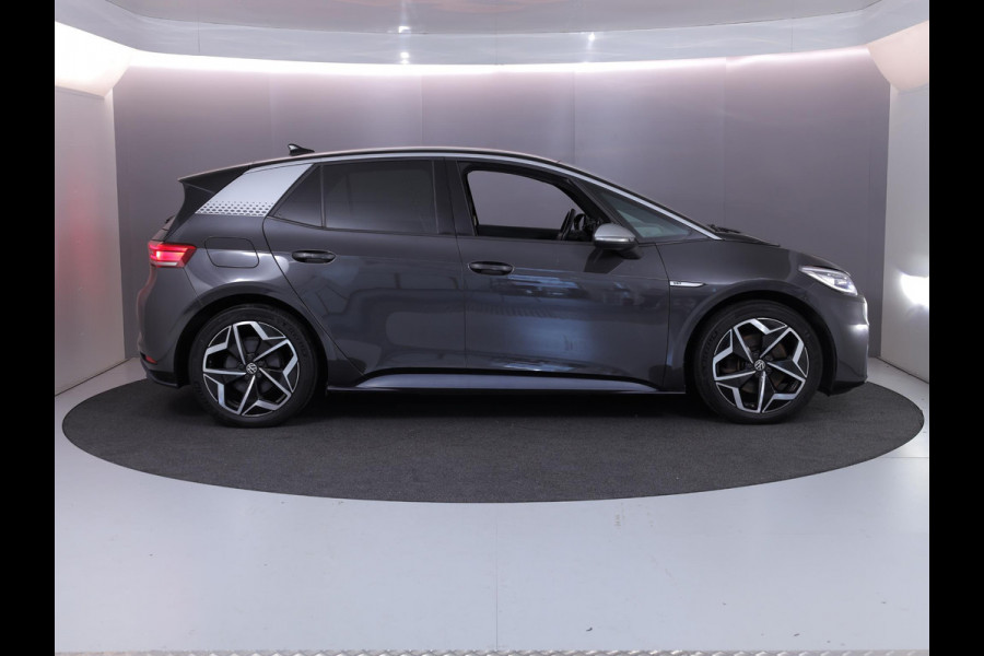 Volkswagen ID.3 First Plus 58 kWh 204pk|19'LM-velgen| Matrix LED| verwarmde voorstoelen| SOH 88%