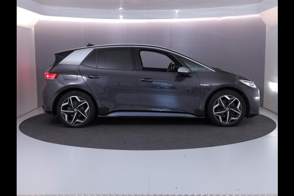 Volkswagen ID.3 First Plus 58 kWh 204pk|19'LM-velgen| Matrix LED| verwarmde voorstoelen| SOH 88%