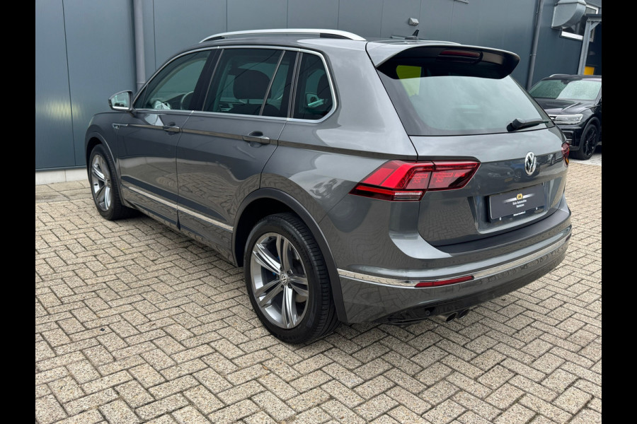 Volkswagen Tiguan 1.4 TSI Automaat R-Line * Led Plus * Camera * Stoelverwarming * Adaptieve Cruise Control *