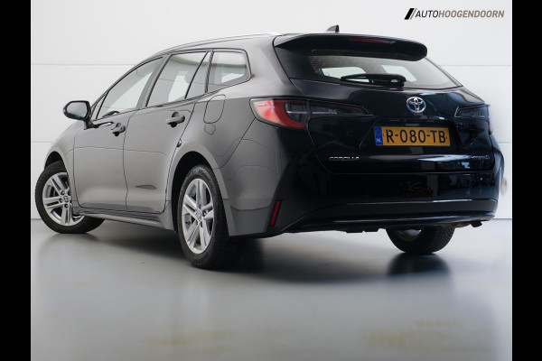 Toyota Corolla Touring Sports 1.8 Hybrid Active (APPLE CARPLAY,LED VERLICHTING,CAMERA,CLIMATE,CRUISE,LM-VELGEN,NIEUWE APK) Toyota Corolla Touring Sports 1.8 Hybrid Active (APPLE CARPLAY,LED VERLICHTING,CAMERA,CLIMATE,CRUISE,LM-VELGEN,NIEUWE APK)