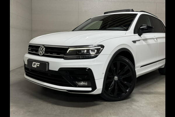 Volkswagen Tiguan 1.5 TSI R-Line Black Edition Pano Virtual Dynaudio 360° NAP