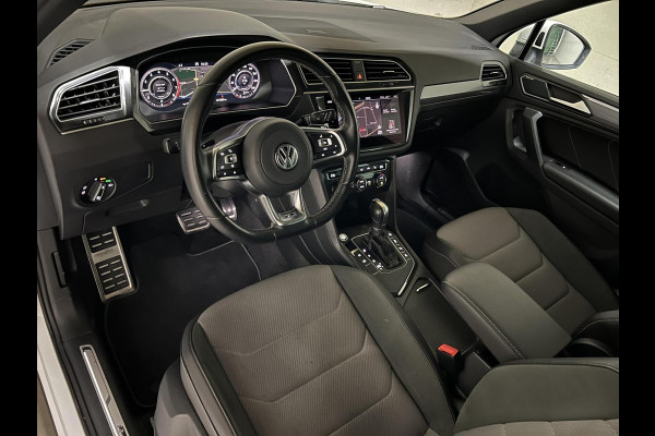 Volkswagen Tiguan 1.5 TSI R-Line Black Edition Pano Virtual Dynaudio 360° NAP