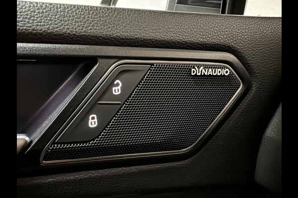 Volkswagen Tiguan 1.5 TSI R-Line Black Edition Pano Virtual Dynaudio 360° NAP