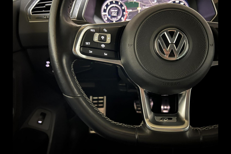 Volkswagen Tiguan 1.5 TSI R-Line Black Edition Pano Virtual Dynaudio 360° NAP