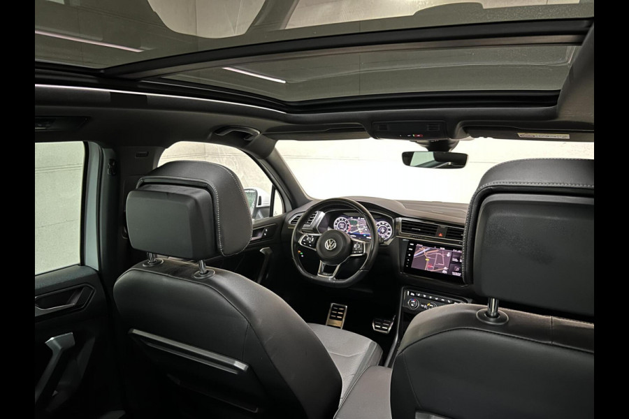 Volkswagen Tiguan 1.5 TSI R-Line Black Edition Pano Virtual Dynaudio 360° NAP