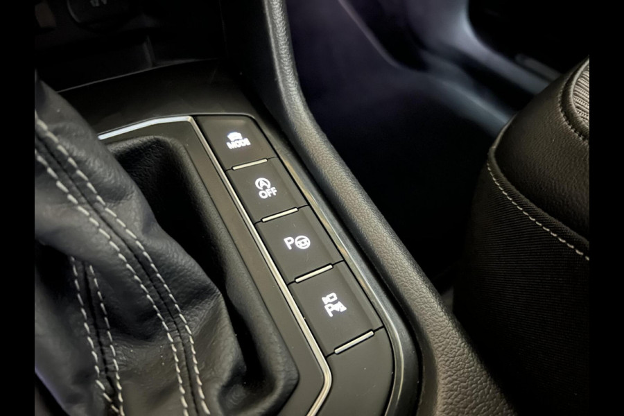 Volkswagen Tiguan 1.5 TSI R-Line Black Edition Pano Virtual Dynaudio 360° NAP