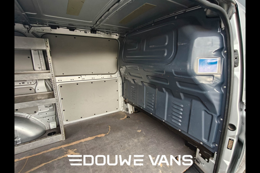 Mercedes-Benz Vito 110 L2 Zilver Airco Trekhaak Stoelverwarming Mercedes-Benz Vito 110 L2 Zilver Airco Trekhaak Stoelverwarming
