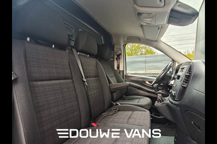 Mercedes-Benz Vito 110 L2 Zilver Airco Trekhaak Stoelverwarming Mercedes-Benz Vito 110 L2 Zilver Airco Trekhaak Stoelverwarming