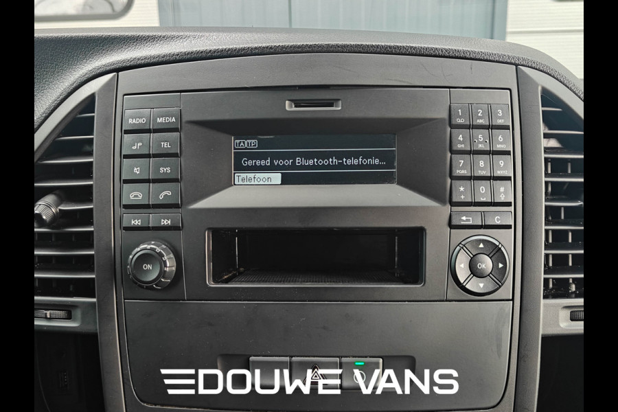 Mercedes-Benz Vito 110 L2 Zilver Airco Trekhaak Stoelverwarming Mercedes-Benz Vito 110 L2 Zilver Airco Trekhaak Stoelverwarming