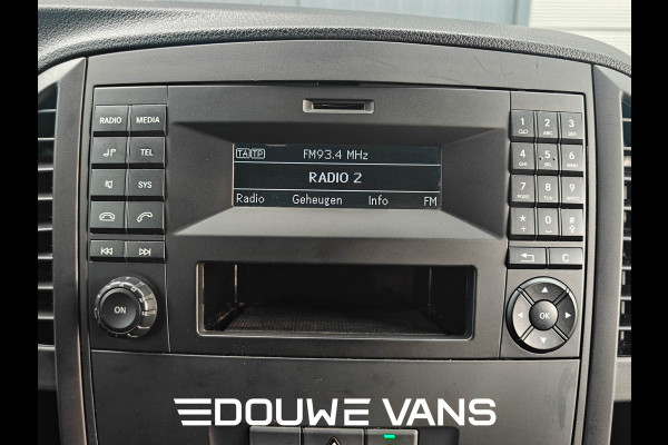 Mercedes-Benz Vito 110 L2 Zilver Airco Trekhaak Stoelverwarming Mercedes-Benz Vito 110 L2 Zilver Airco Trekhaak Stoelverwarming