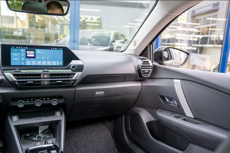 Citroën C4 X 1.2 Puretech Max|Prijs rijklaar incl. 12 mnd garantie| Carplay Schuif/kanteldak Head-up display Camera PDC LMV NAV Citroën C4 X 1.2 Puretech Max|Prijs rijklaar incl. 12 mnd garantie| Carplay Schuif/kanteldak Head-up display Camera PDC LMV NAV