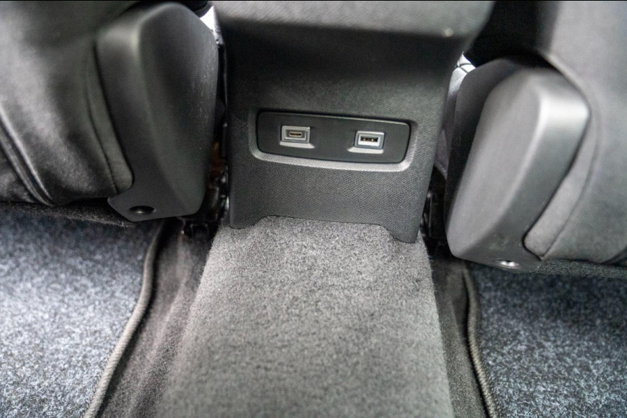 Citroën C4 X 1.2 Puretech Max|Prijs rijklaar incl. 12 mnd garantie| Carplay Schuif/kanteldak Head-up display Camera PDC LMV NAV Citroën C4 X 1.2 Puretech Max|Prijs rijklaar incl. 12 mnd garantie| Carplay Schuif/kanteldak Head-up display Camera PDC LMV NAV