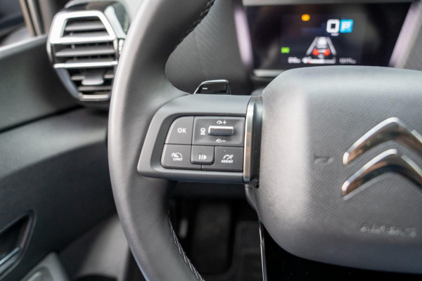 Citroën C4 X 1.2 Puretech Max|Prijs rijklaar incl. 12 mnd garantie| Carplay Schuif/kanteldak Head-up display Camera PDC LMV NAV Citroën C4 X 1.2 Puretech Max|Prijs rijklaar incl. 12 mnd garantie| Carplay Schuif/kanteldak Head-up display Camera PDC LMV NAV