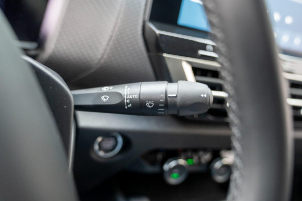 Citroën C4 X 1.2 Puretech Max|Prijs rijklaar incl. 12 mnd garantie| Carplay Schuif/kanteldak Head-up display Camera PDC LMV NAV Citroën C4 X 1.2 Puretech Max|Prijs rijklaar incl. 12 mnd garantie| Carplay Schuif/kanteldak Head-up display Camera PDC LMV NAV