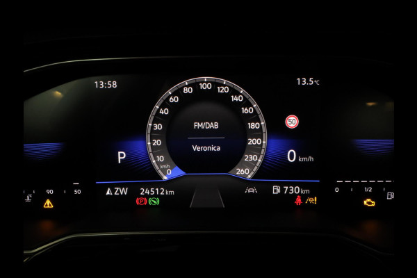 Volkswagen Polo 1.0 TSI R-Line 95 pk Automaat (DSG) | Verlengde garantie | Navigatie | Parkeersensoren | Achteruitrijcamera | Stoelverwarming | R-Line | Volkswagen Polo 1.0 TSI R-Line 95 pk Automaat (DSG) | Verlengde garantie | Navigatie | Parkeersensoren | Achteruitrijcamera | Stoelverwarming | R-Line |