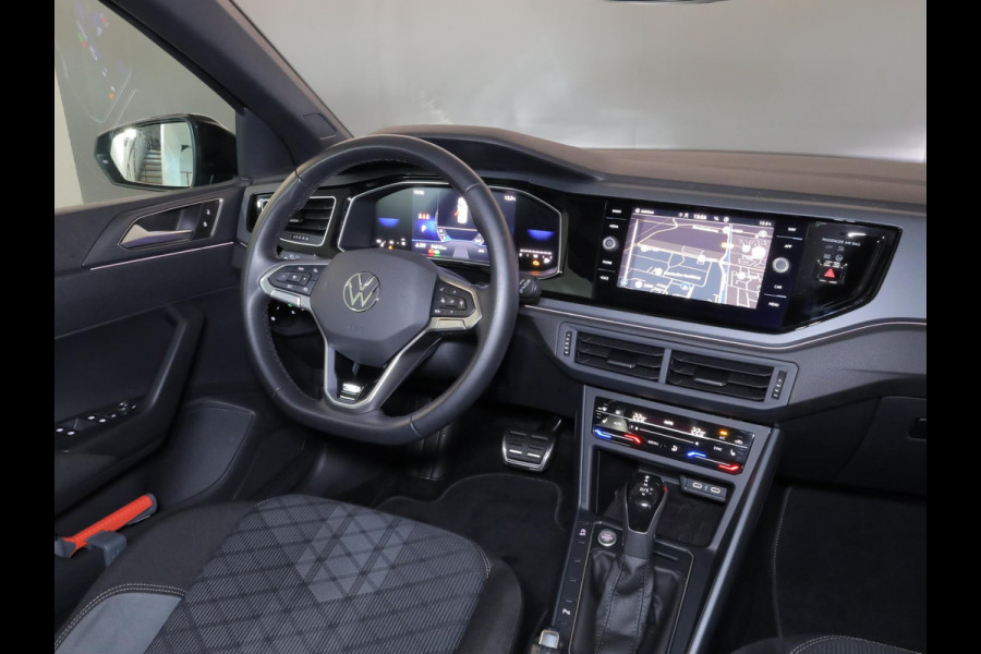 Volkswagen Polo 1.0 TSI R-Line 95 pk Automaat (DSG) | Verlengde garantie | Navigatie | Parkeersensoren | Achteruitrijcamera | Stoelverwarming | R-Line | Volkswagen Polo 1.0 TSI R-Line 95 pk Automaat (DSG) | Verlengde garantie | Navigatie | Parkeersensoren | Achteruitrijcamera | Stoelverwarming | R-Line |