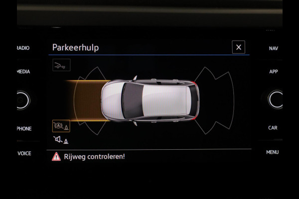 Volkswagen Polo 1.0 TSI R-Line 95 pk Automaat (DSG) | Verlengde garantie | Navigatie | Parkeersensoren | Achteruitrijcamera | Stoelverwarming | R-Line | Volkswagen Polo 1.0 TSI R-Line 95 pk Automaat (DSG) | Verlengde garantie | Navigatie | Parkeersensoren | Achteruitrijcamera | Stoelverwarming | R-Line |