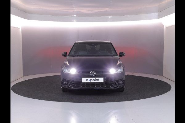 Volkswagen Polo 1.0 TSI R-Line 95 pk Automaat (DSG) | Verlengde garantie | Navigatie | Parkeersensoren | Achteruitrijcamera | Stoelverwarming | R-Line | Volkswagen Polo 1.0 TSI R-Line 95 pk Automaat (DSG) | Verlengde garantie | Navigatie | Parkeersensoren | Achteruitrijcamera | Stoelverwarming | R-Line |