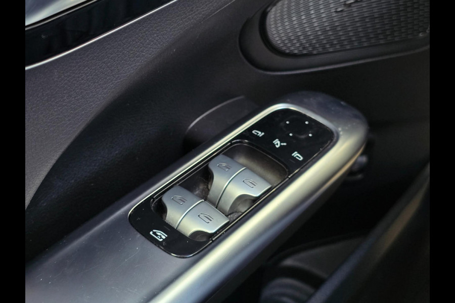 Mercedes-Benz C-Klasse Estate 180 AMG Line Cruise/Camera/Navi/Trekhaak Mercedes-Benz C-Klasse Estate 180 AMG Line Cruise/Camera/Navi/Trekhaak