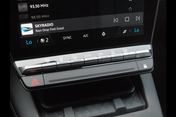 Renault Mégane E-Tech EV60 Optimum Charge Techno | Apple Carplay | Camera | Warmtepomp | Trekhaak | NL-Auto | Renault Mégane E-Tech EV60 Optimum Charge Techno | Apple Carplay | Camera | Warmtepomp | Trekhaak | NL-Auto |