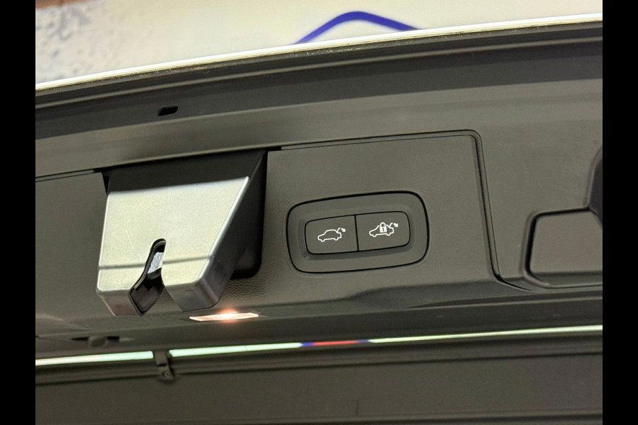 Volvo XC60 2.0 Recharge T6 AWD Inscription|Pano|360Cam|Pilot Asist|Memory