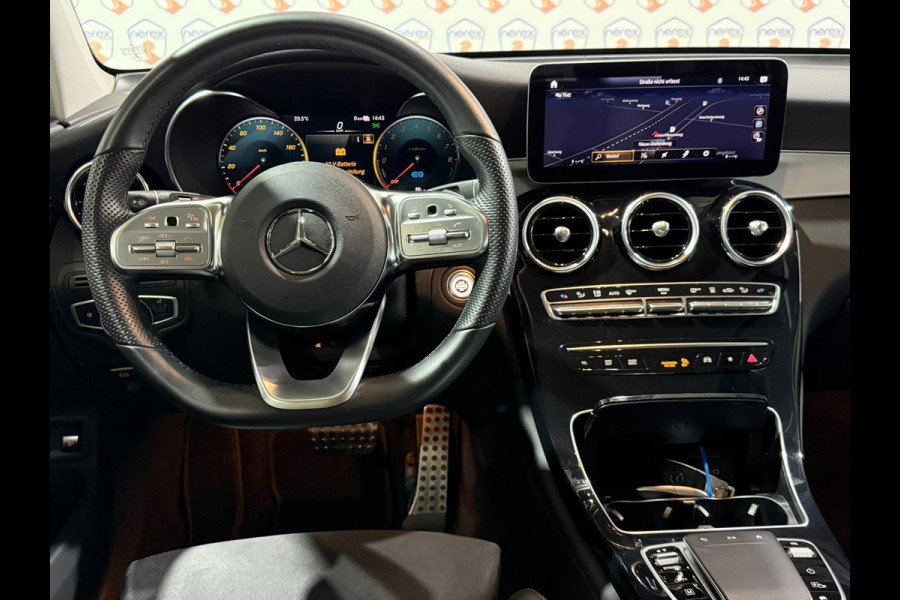 Mercedes-Benz GLC 300e 4MATIC|AMG|Pilot Asist|360Cam|Trekhaak Mercedes-Benz GLC 300e 4MATIC|AMG|Pilot Asist|360Cam|Trekhaak