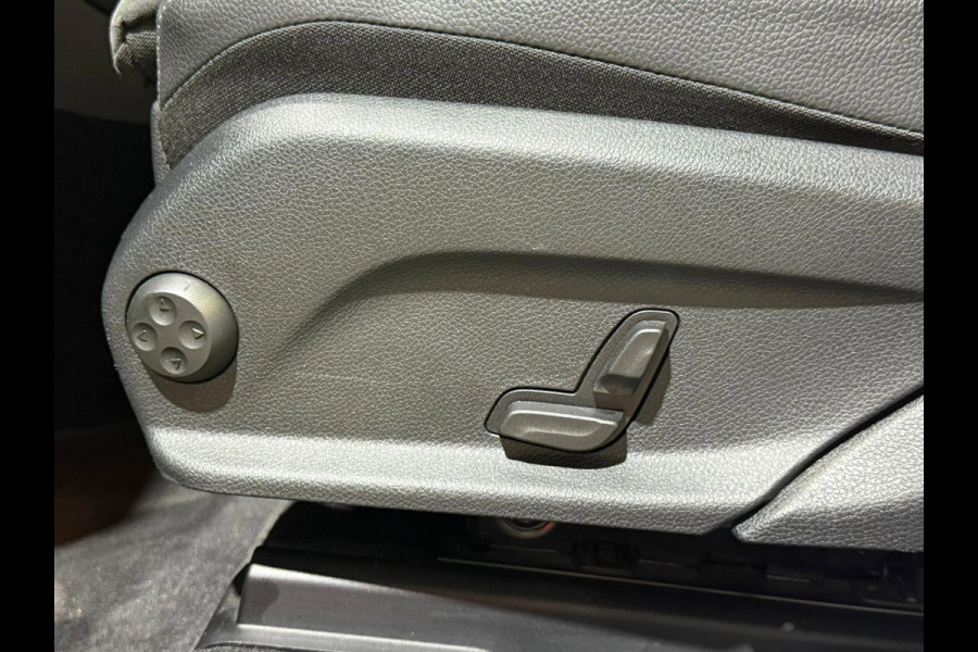 Mercedes-Benz GLC 300e 4MATIC|AMG|Pilot Asist|360Cam|Trekhaak Mercedes-Benz GLC 300e 4MATIC|AMG|Pilot Asist|360Cam|Trekhaak