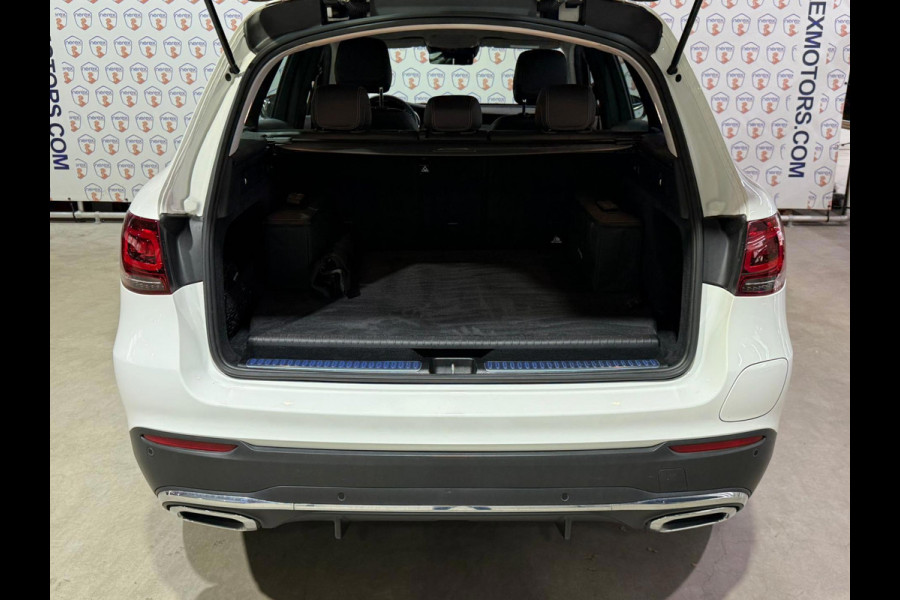 Mercedes-Benz GLC 300e 4MATIC|AMG|Pilot Asist|360Cam|Trekhaak Mercedes-Benz GLC 300e 4MATIC|AMG|Pilot Asist|360Cam|Trekhaak