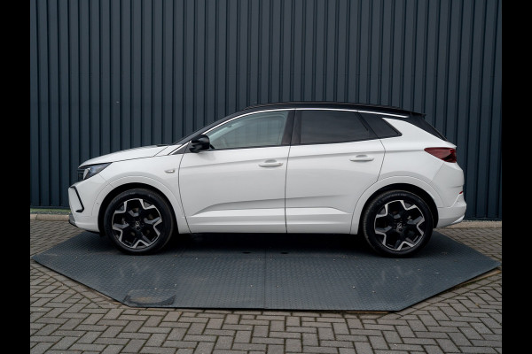 Opel Grandland 1.2 Turbo Ultimate | Led Matrix | Elk A-klep | Keyless | Prijs Rijklaar!!