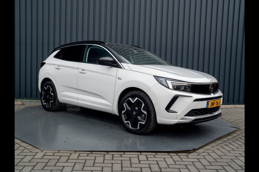 Opel Grandland 1.2 Turbo Ultimate | Led Matrix | Elk A-klep | Keyless | Prijs Rijklaar!!
