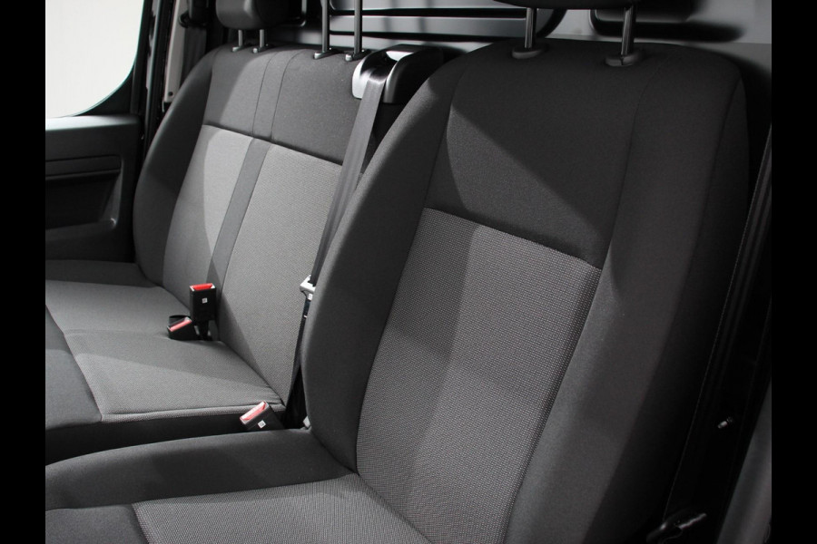 Opel Vivaro 2.0 BlueHDi 180 S&S L3 Automaat Apple Carplay /  Android Auto Parkeersensoren V+A Trekhaak Camera Navigatie Cruise Control LED koplampen houten afwerking laadruimte