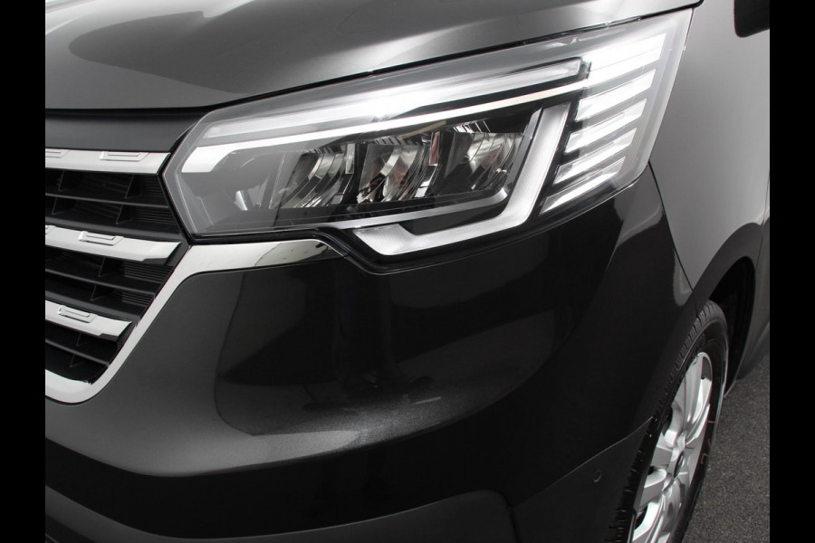 Renault Trafic 2.0 Blue dCi 150 T30 L2H1 Advance Navigatie bluetooth DAB Camera Airco Trekhaak Houten bekleding Lichtmetalen velgen