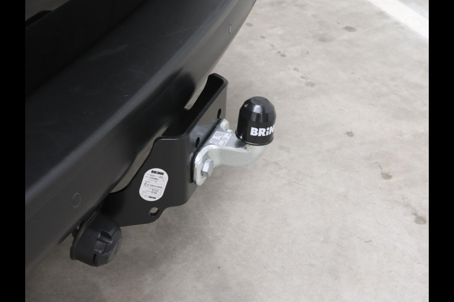 Peugeot Expert 2.0 BlueHDI Long Premium Dubbele Cabine Automaat Pack Look Navigatie Airco Bluetooth Parkeer sensoren Cruise Control Trekhaak *