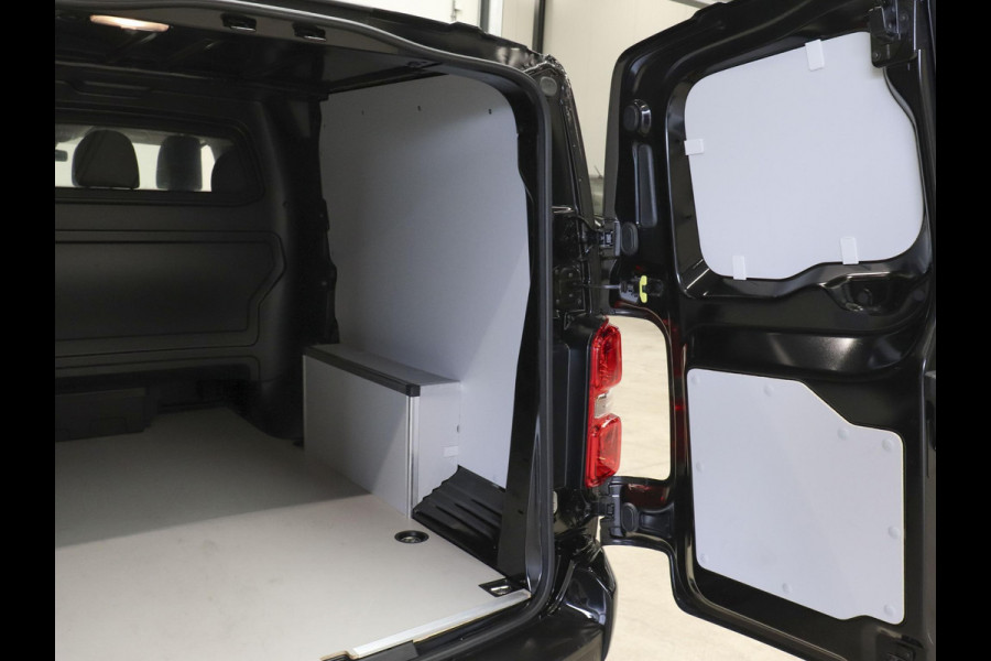 Peugeot Expert 2.0 BlueHDI Long Premium Dubbele Cabine Automaat Pack Look Navigatie Airco Bluetooth Parkeer sensoren Cruise Control Trekhaak *