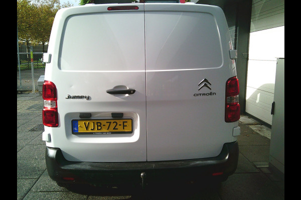 Citroën Jumpy 1.5 BlueHDI 120 pk M Club 120 pk I Navigatie I Cruisecontrol I 6 versnellingen 1e eigenaar !onderhoudsboekjes VIDEOS OF THIS SUPERB JUMPY AVAILABLE.