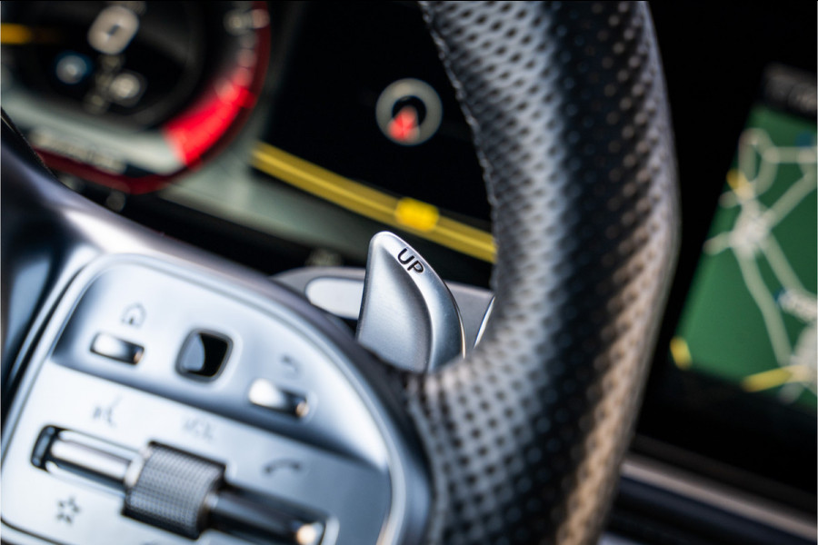 Mercedes-Benz G-Klasse G63 ///AMG | Pano | Burmester | 360 Camera | ACC Mercedes-Benz G-Klasse G63 ///AMG | Pano | Burmester | 360 Camera | ACC