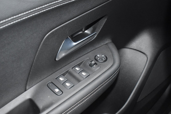 Opel Mokka 1.2 Turbo 130PK Aut. Ultimate | LED | Camera | Carplay | Adapt. Cruise | Incl. garantie Opel Mokka 1.2 Turbo 130PK Aut. Ultimate | LED | Camera | Carplay | Adapt. Cruise | Incl. garantie