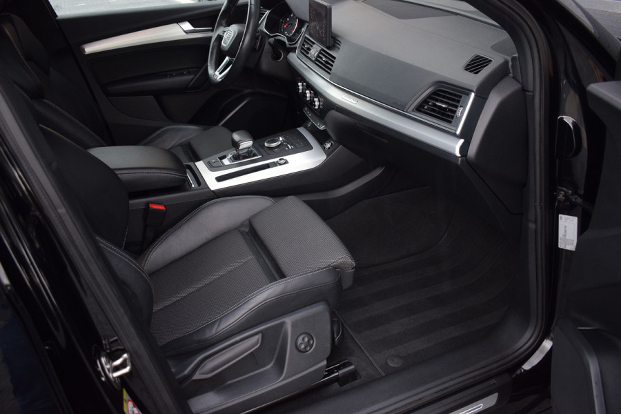 Audi Q5 40 TDI 190pk Quattro S-line | Trekhaak Audi Q5 40 TDI 190pk Quattro S-line | Trekhaak